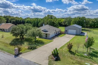 99 Catamaran Court, Gordonville TX 76245