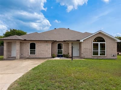 4700 Maryannes Meadow Drive, Fort Worth TX 76135