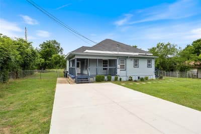 4305 Templeton Street, Greenville TX 75401 - Photo 3