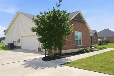 6343 Rustic Edge Street, Godley TX 76044 - Photo 3