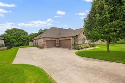 12540 Indian Creek Drive, Fort Worth TX 76179 - Photo 3