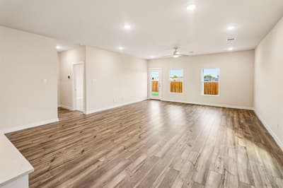 356 Declan Street, Springtown TX 76082 - Photo 4