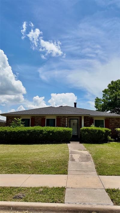 9102 Willowbrook Drive, Rowlett TX 75088