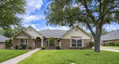 11 Kim Court, Mansfield TX 76063