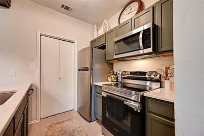 7340 Skillman Street # 808, Dallas TX 75231 - Photo 5