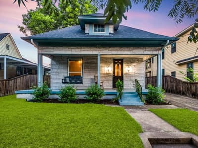 820 W 8th Street, Dallas TX 75208