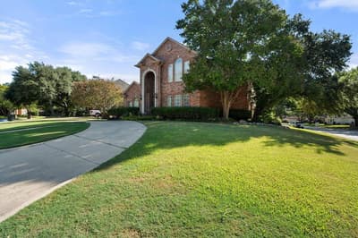 1406 Merion Drive, Mansfield TX 76063 - Photo 2