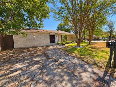 10505 Ferguson Road, Dallas TX 75228 - Photo 2
