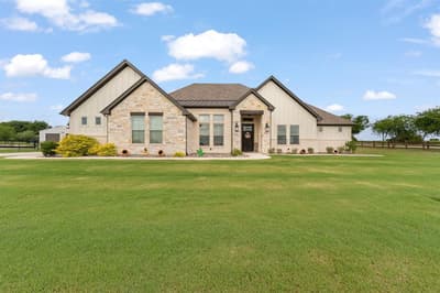 6065 Bella Terra Lane, Godley TX 76044