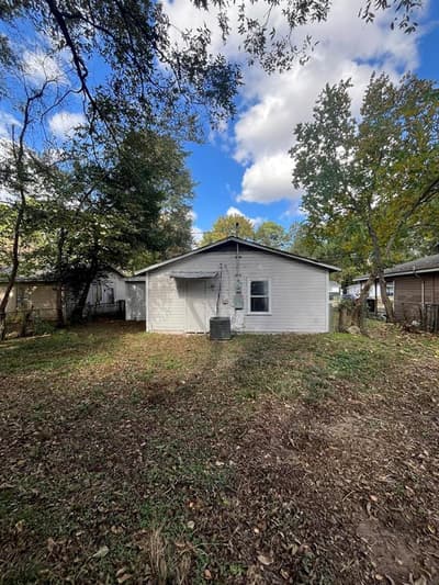 2031 Murray Street, Shreveport LA 71108 - Photo 3