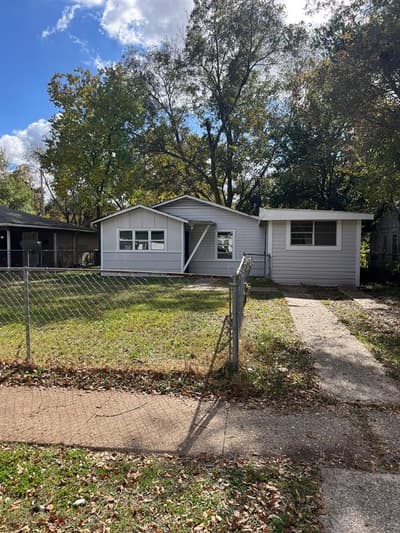 2031 Murray Street, Shreveport LA 71108