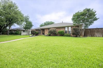 2223 Valley Mill, Carrollton TX 75006