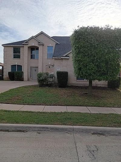 7817 Longbow Lane, Arlington TX 76002 - Photo 2