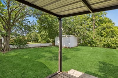 1120 S Pine Street, Grapevine TX 76051 - Photo 3