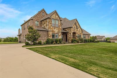 3025 Bridgecreek Drive, Rockwall TX 75032 - Photo 2