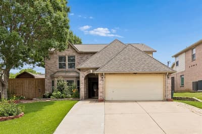2308 Collington Drive, Roanoke TX 76262