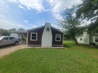 717 Midway Road, Tool TX 75143