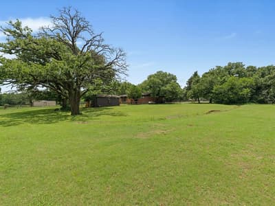 850 Newt Patterson Road, Mansfield TX 76063 - Photo 2