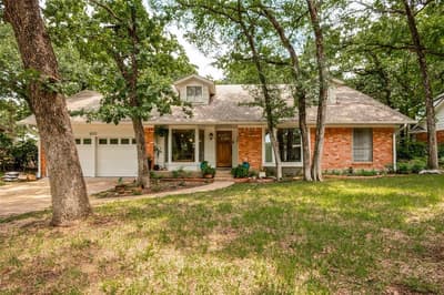 805 Live Oak Lane, Arlington TX 76012