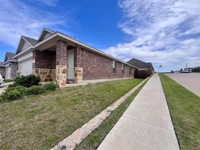1302 Draper Lane, Forney TX 75126 - Photo 2