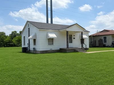 7132 Maple Park Drive, Richland Hills TX 76118