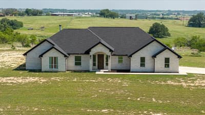 435 Cattle Drive, Stephenville TX 76401