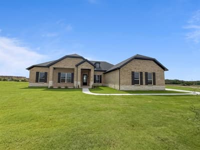 204 Slimp Bluff, Azle TX 76020