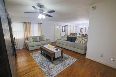 10959 Park Oak Circle, Dallas TX 75228 - Photo 3