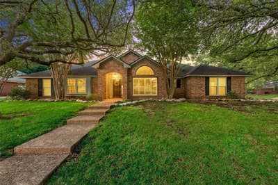 9406 Wildflower Drive, Woodway TX 76712