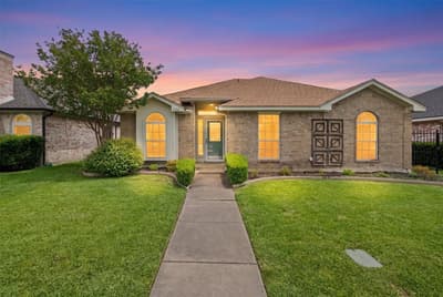 2124 Emerald Oaks, Mesquite TX 75181