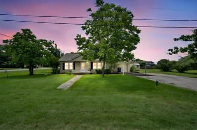 508 E Henderson Street, Itasca TX 76055