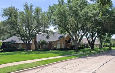 2902 Live Oak Drive, Rowlett TX 75088 - Photo 2