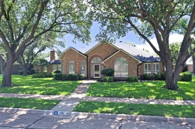 2902 Live Oak Drive, Rowlett TX 75088