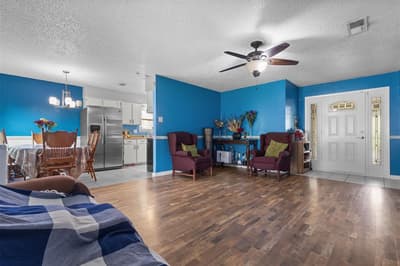 13212 Kings Mountain Drive, Balch Springs TX 75180 - Photo 4