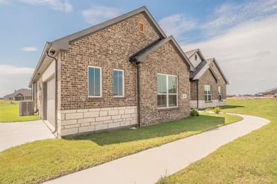 430 Harvest Time Lane, Venus TX 76084 - Photo 2
