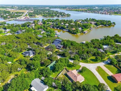228 Rock Harbor Drive, Granbury TX 76048