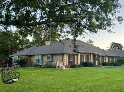 601 Highland Oaks Street, Mount Vernon TX 75457
