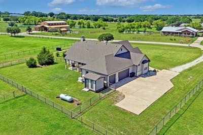 10040 Horseshoe Nail Road, Pilot Point TX 76258 - Photo 5