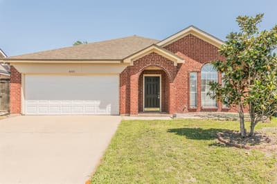 4333 Park Creek Circle N, Fort Worth TX 76137 - Photo 2