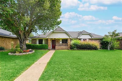 923 Courtney, Mesquite TX 75150