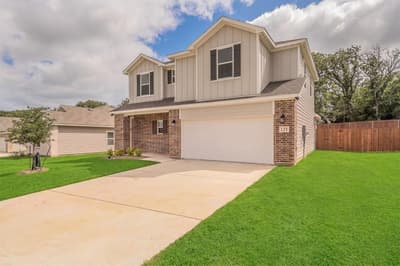 121 Kylie Street, Cleburne TX 76031