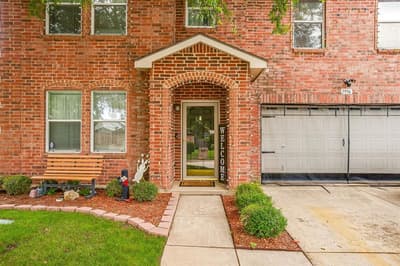 1956 Lariat Drive, Fort Worth TX 76247 - Photo 4