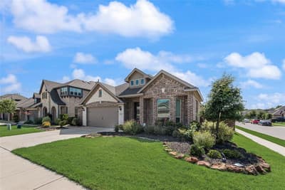 1941 Silverleaf Drive, Glenn Heights TX 75154