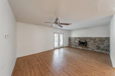 602 Buffalo Drive, Arlington TX 76013 - Photo 5