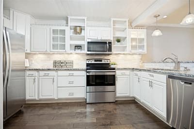 2979 Country Place Circle, Carrollton TX 75006