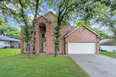 2119 Twin Elms Drive, Arlington TX 76012