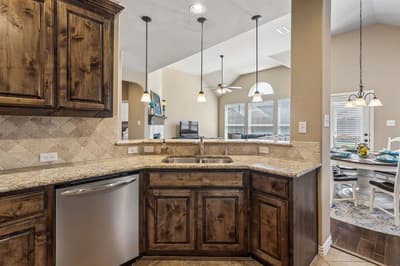 2452 Elm Valley Drive, Little Elm TX 75068 - Photo 5