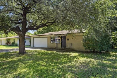 1029 Usher Street, Benbrook TX 76126 - Photo 2