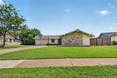 1744 Gross Road, Dallas TX 75228