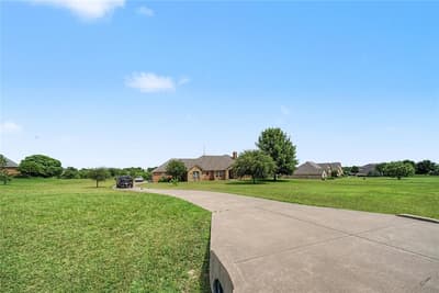 130 Aledo Grove Court, Fort Worth TX 76126 - Photo 4